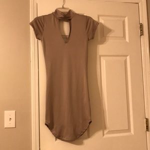 Key hole dress!